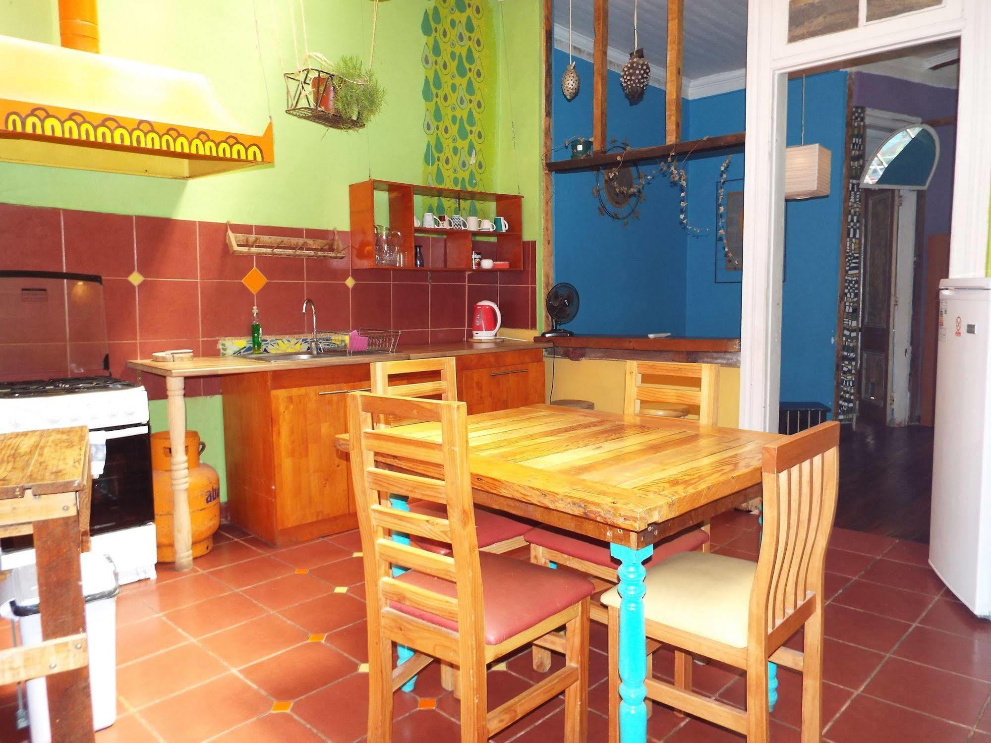 Hostal Casa Verde Limon Valparaiso Exterior photo